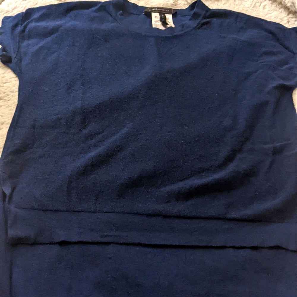 BCBG Max Azria  hi low sweater short sleeve size xs